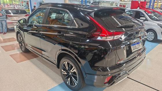 MITSUBISHI ECLIPSE CROSS 1.5 MIVEC TURBO GASOLINA HPE-S S-AWC CVT MITSUBISHI ECLIPSE CROSS 1.5 MIVEC TURBO GASOLINA HPE-S S-AWC CVT